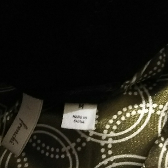 FRENCHI CROPPED BLACK JACKET - Picture 5 of 5